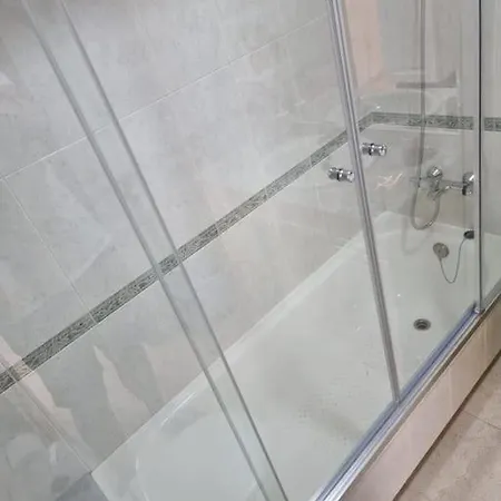 Piso Nuevo Al Lado Playa Parking Privado Gratis Apartamento