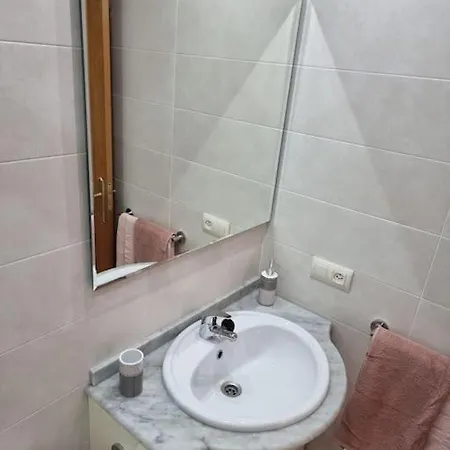 Apartamento Piso Nuevo Al Lado Playa Parking Privado Gratis *