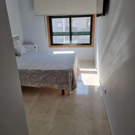 Piso Nuevo Al Lado Playa Parking Privado Gratis *